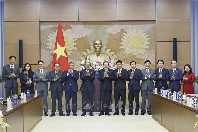 Chủ tịch Quốc hội Trần Thanh Mẫn tiếp Đoàn đại biểu cơ quan Tổng Chưởng lý Malaysia Chủ tịch Quốc hội Trần Thanh Mẫn tiếp Đoàn đại biểu cơ quan Tổng Chưởng lý Malaysia