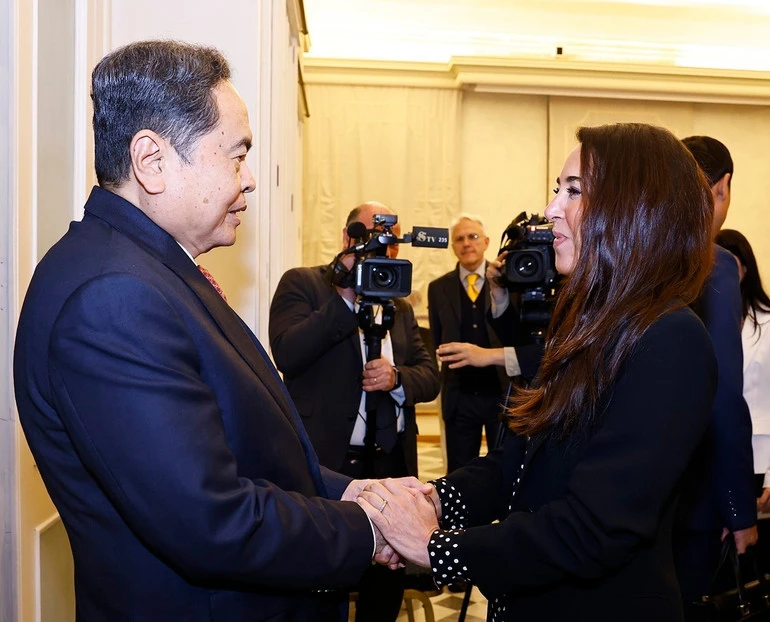 Chủ tịch Quốc hội Trần Thanh Mẫn tiếp Phó Chủ tịch Thượng viện Italia Licia Ronzulli Chủ tịch Quốc hội Trần Thanh Mẫn tiếp Phó Chủ tịch Thượng viện Italia Licia Ronzulli