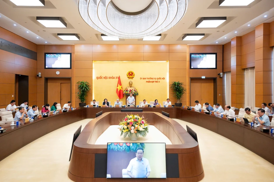 Chủ tịch Quốc hội: Xây dựng vị trí việc làm phải đúng người, đúng việc, rõ trách nhiệm, rõ sản phẩm Chủ tịch Quốc hội: Xây dựng vị trí việc làm phải đúng người, đúng việc, rõ trách nhiệm, rõ sản phẩm