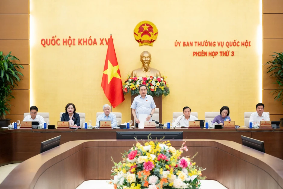 Chủ tịch Quốc hội: Xây dựng vị trí việc làm phải đúng người, đúng việc, rõ trách nhiệm, rõ sản phẩm Chủ tịch Quốc hội: Xây dựng vị trí việc làm phải đúng người, đúng việc, rõ trách nhiệm, rõ sản phẩm
