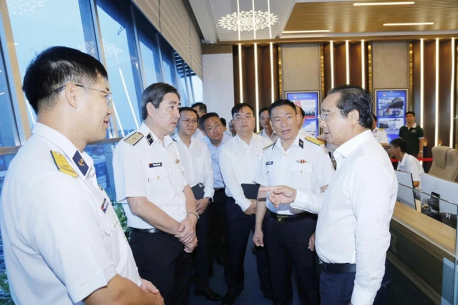 Chủ tịch UBND TPHCM Nguyễn Văn Được thăm, làm việc tại Tổng Công ty Tân Cảng Sài Gòn Chủ tịch UBND TPHCM Nguyễn Văn Được thăm, làm việc tại Tổng Công ty Tân Cảng Sài Gòn