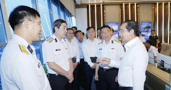 Chủ tịch UBND TPHCM Nguyễn Văn Được thăm, làm việc tại Tổng Công ty Tân Cảng Sài Gòn