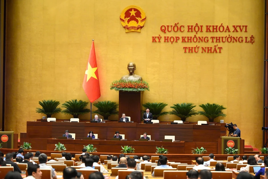 Chủ tịch Viettel kiến nghị quy hoạch hạ tầng viễn thông để tiến lên 6G, 7G Chủ tịch Viettel kiến nghị quy hoạch hạ tầng viễn thông để tiến lên 6G, 7G