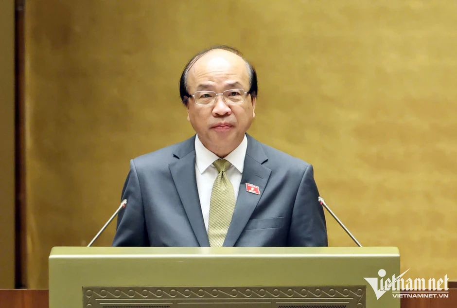 Chưa yên tâm khi tiến sĩ luật không có bằng cử nhân luật làm luật sư Chưa yên tâm khi tiến sĩ luật không có bằng cử nhân luật làm luật sư