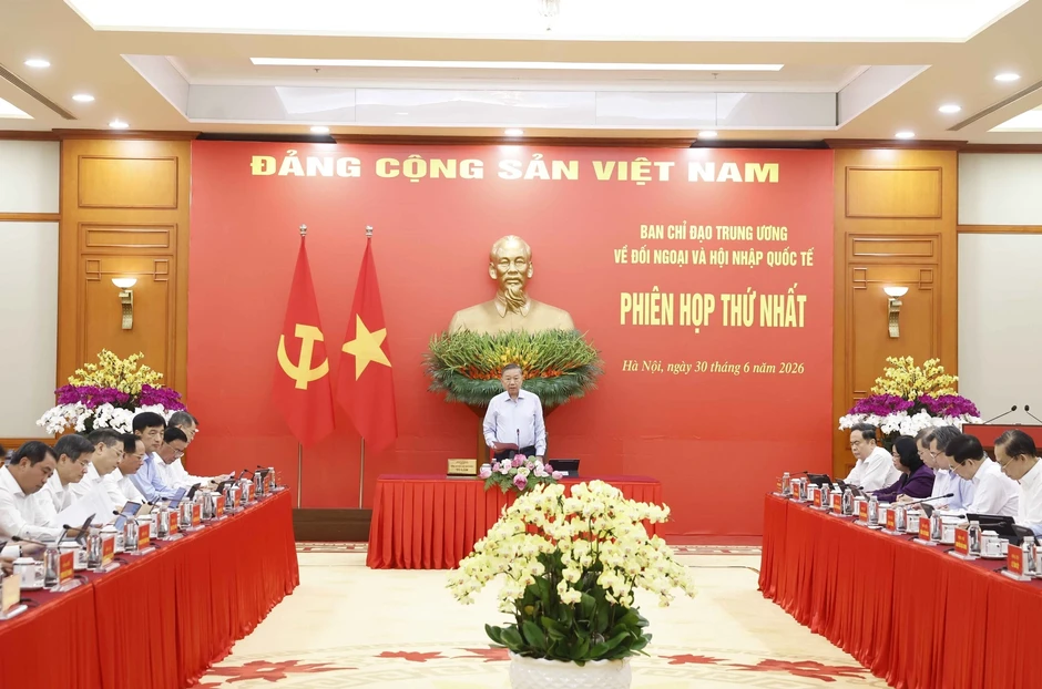 Chuẩn bị xây dựng Chiến lược đối ngoại toàn diện ở tầm cao mới Chuẩn bị xây dựng Chiến lược đối ngoại toàn diện ở tầm cao mới