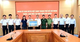 Chung sức đồng lòng vì biển đảo quê hương, vì tuyến đầu Tổ quốc