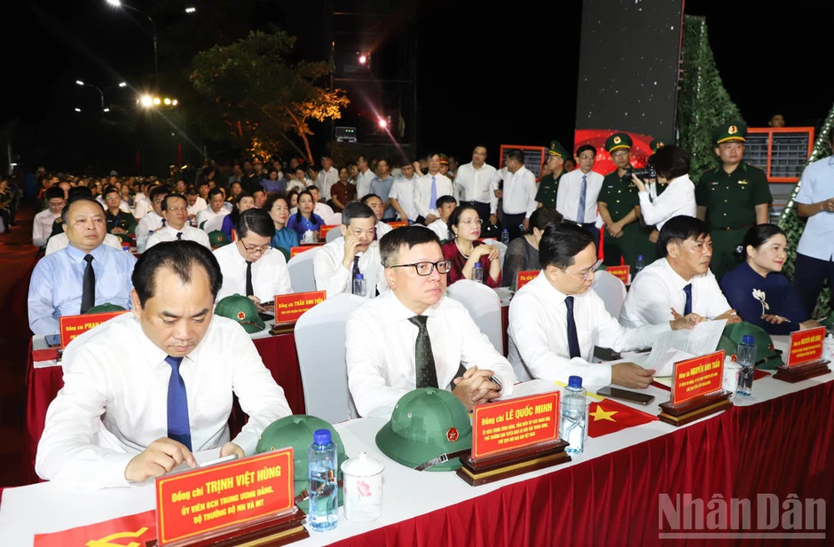 Chương trình cầu truyền hình trực tiếp “Sao sáng dẫn đường” tại điểm cầu Tuyên Quang