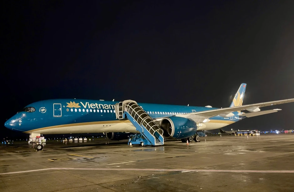 Chuyến bay đặc biệt đưa lực lượng hỗ trợ và hàng hóa tới Venezuela Chuyến bay đặc biệt đưa lực lượng hỗ trợ và hàng hóa tới Venezuela