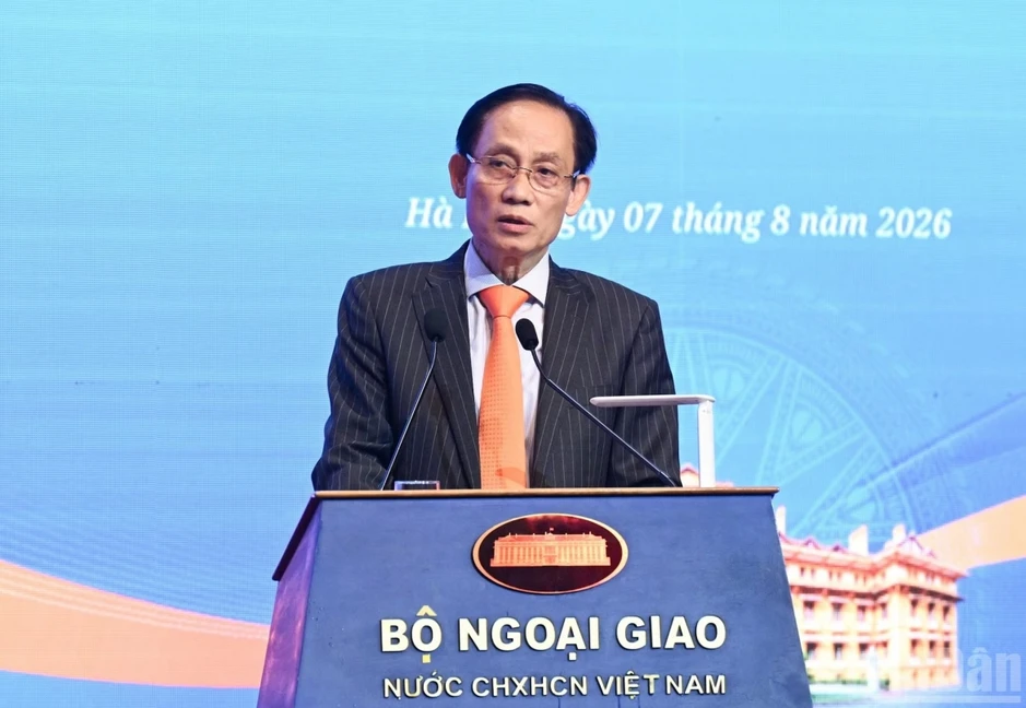 Chuyển chủ trương đối ngoại thành hành động cụ thể Chuyển chủ trương đối ngoại thành hành động cụ thể