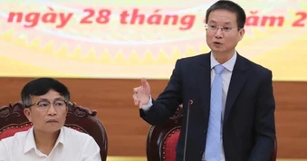 Chuyển mạnh sang thanh tra trực tuyến và dựa trên cơ sở dữ liệu