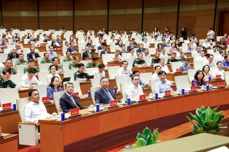 Chuyển mạnh từ thu hút FDI sang phát triển hệ sinh thái kinh tế có vốn đầu tư nước ngoài Chuyển mạnh từ thu hút FDI sang phát triển hệ sinh thái kinh tế có vốn đầu tư nước ngoài