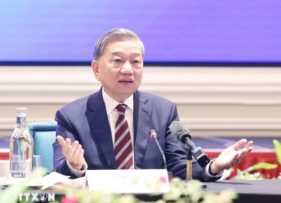Chuyến thăm tới Singapore của Tổng Bí thư, Chủ tịch nước Tô Lâm có ý nghĩa đặc biệt quan trọng Chuyến thăm tới Singapore của Tổng Bí thư, Chủ tịch nước Tô Lâm có ý nghĩa đặc biệt quan trọng