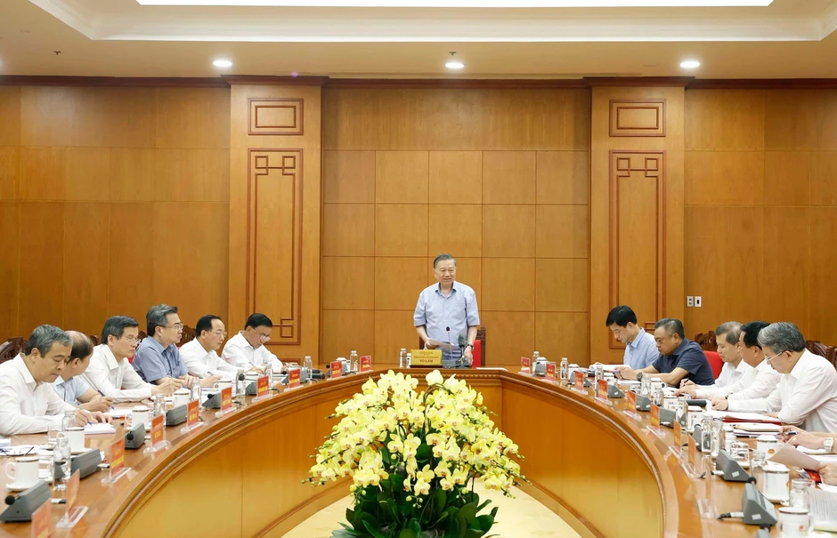 Chuyển từ điều ta muốn nói sang trả lời đúng điều nhân dân quan tâm