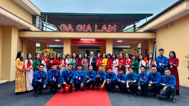 Chuyên xa đưa Tổng Bí thư, Chủ tịch nước Tô Lâm về nước, kết thúc tốt đẹp chuyến thăm cấp Nhà nước đến Trung Quốc Chuyên xa đưa Tổng Bí thư, Chủ tịch nước Tô Lâm về nước, kết thúc tốt đẹp chuyến thăm cấp Nhà nước đến Trung Quốc