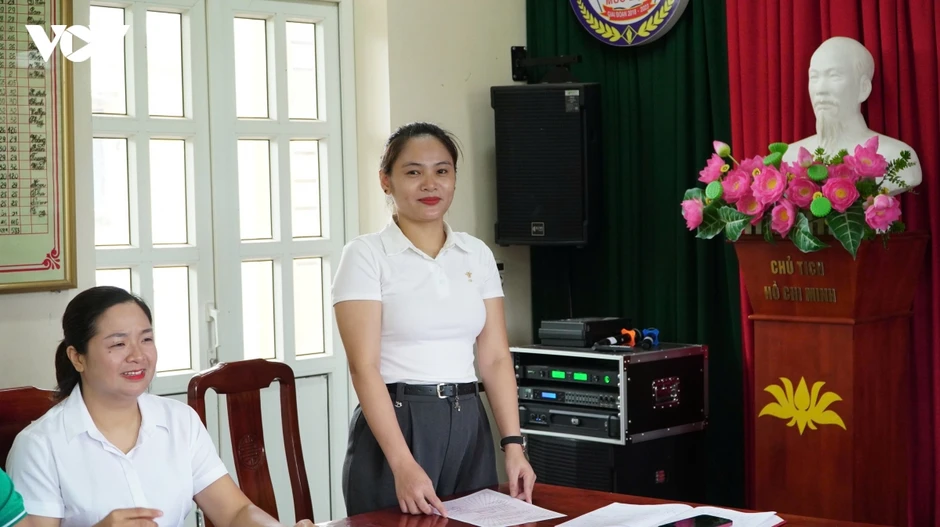 Cô giáo trẻ lấy sự tiến bộ của học sinh làm thước đo thực hành Chỉ thị 07 Cô giáo trẻ lấy sự tiến bộ của học sinh làm thước đo thực hành Chỉ thị 07