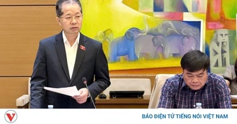 Có nên bỏ quy định “chụp ảnh cùng công chứng viên”?