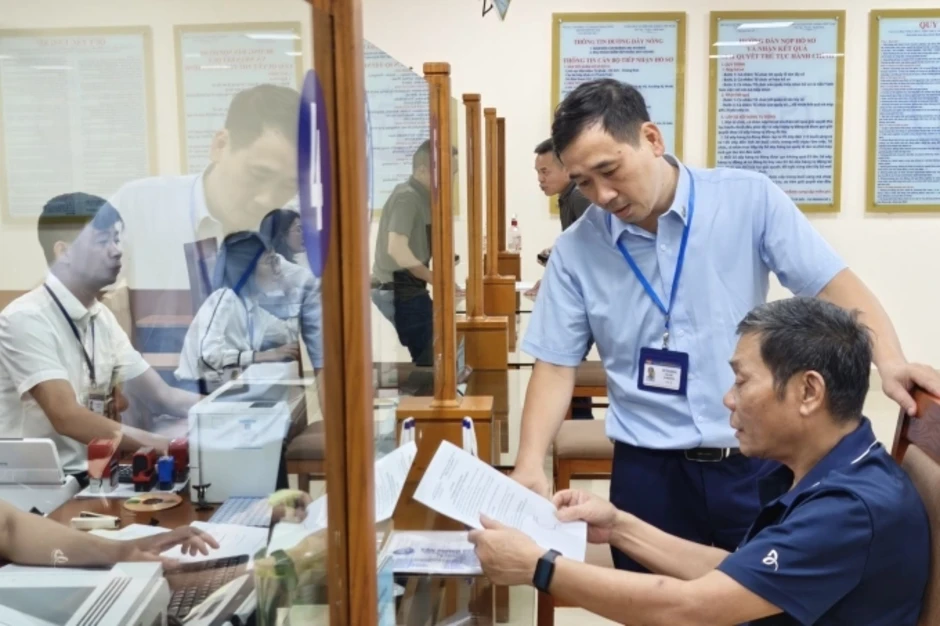 Cơ quan Đảng và địa phương được giao 1,88 triệu biên chế năm 2026 Cơ quan Đảng và địa phương được giao 1,88 triệu biên chế năm 2026