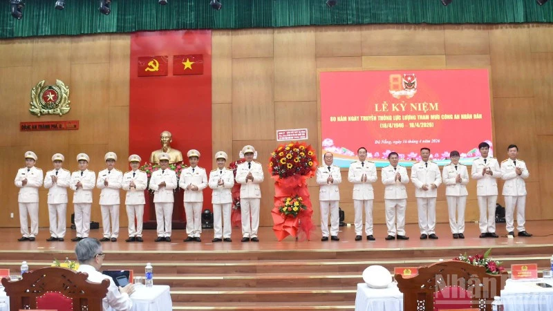 Công an Đà Nẵng kỷ niệm 80 năm Ngày truyền thống lực lượng Tham mưu Công an nhân dân Công an Đà Nẵng kỷ niệm 80 năm Ngày truyền thống lực lượng Tham mưu Công an nhân dân