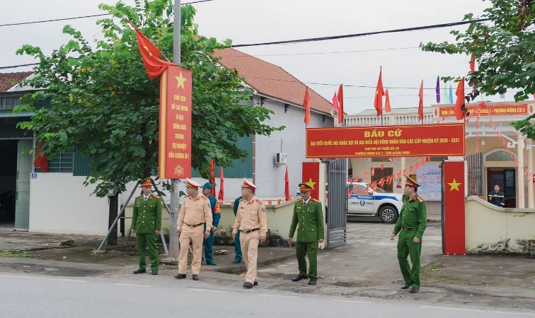 Công an Quảng Ninh tăng cường bảo đảm an ninh, an toàn phục vụ bầu cử