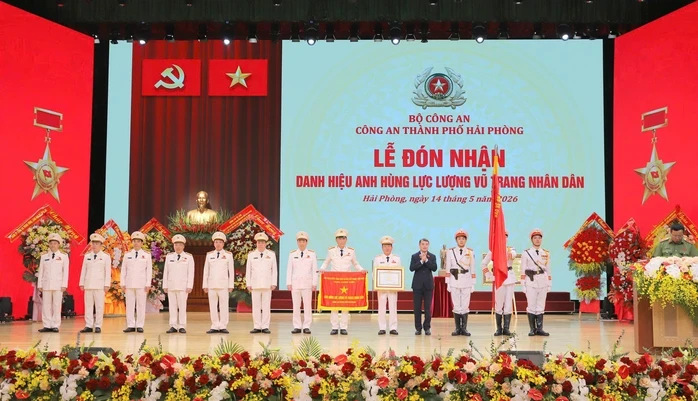 Công an TP Hải Phòng đón nhận danh hiệu Anh hùng lực lượng vũ trang nhân dân Công an TP Hải Phòng đón nhận danh hiệu Anh hùng lực lượng vũ trang nhân dân