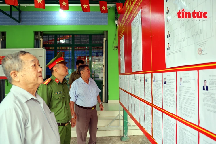 Công an TP Hồ Chí Minh tăng cường đảm bảo an ninh cho ngày bầu cử