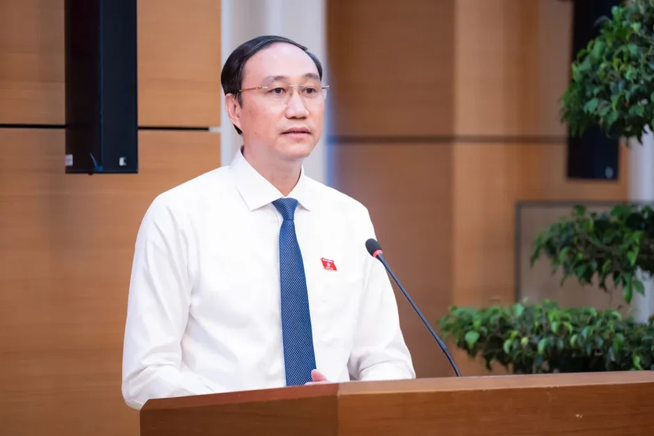 Công bố các quyết định của Ban Thường vụ Đảng ủy Quốc hội về công tác cán bộ Công bố các quyết định của Ban Thường vụ Đảng ủy Quốc hội về công tác cán bộ