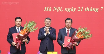 Công bố nhân sự lãnh đạo mới tại Bộ Nội vụ, Bộ Dân tộc và Tôn giáo