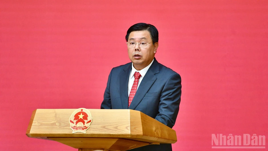 Công bố quyết định của Thủ tướng Chính phủ về công tác cán bộ Công bố quyết định của Thủ tướng Chính phủ về công tác cán bộ