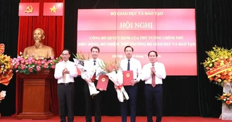 Công bố quyết định điều động, bổ nhiệm 2 Thứ trưởng Bộ GD-ĐT