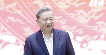 Công bố quyết định kiểm tra của Bộ Chính trị với Ban thường vụ Thành ủy Hà Nội