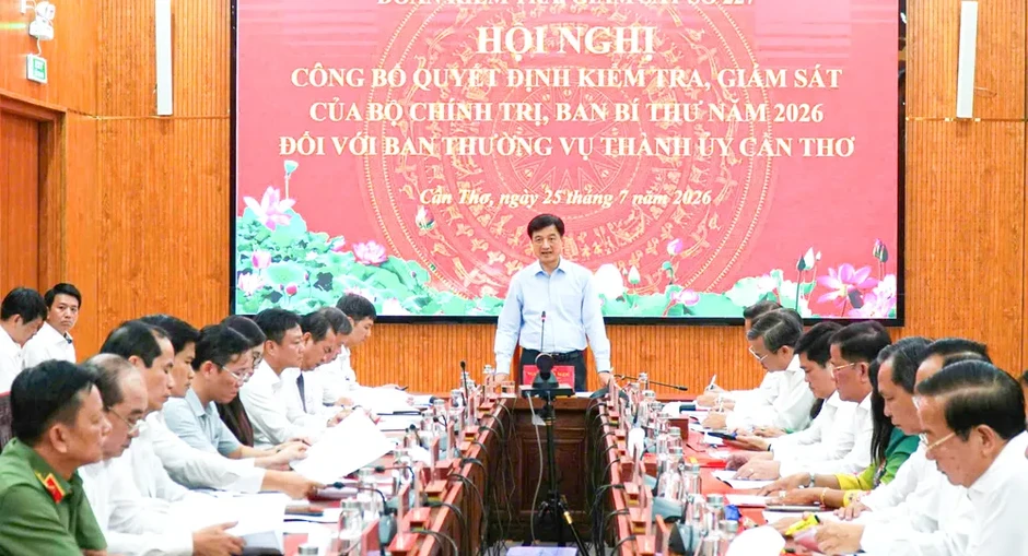 Công bố quyết định kiểm tra, giám sát đối với Ban Thường vụ Thành ủy Cần Thơ