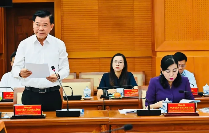 Công bố quyết định kiểm tra, giám sát đối với Ban Thường vụ Thành ủy Thành phố Hồ Chí Minh Công bố quyết định kiểm tra, giám sát đối với Ban Thường vụ Thành ủy Thành phố Hồ Chí Minh