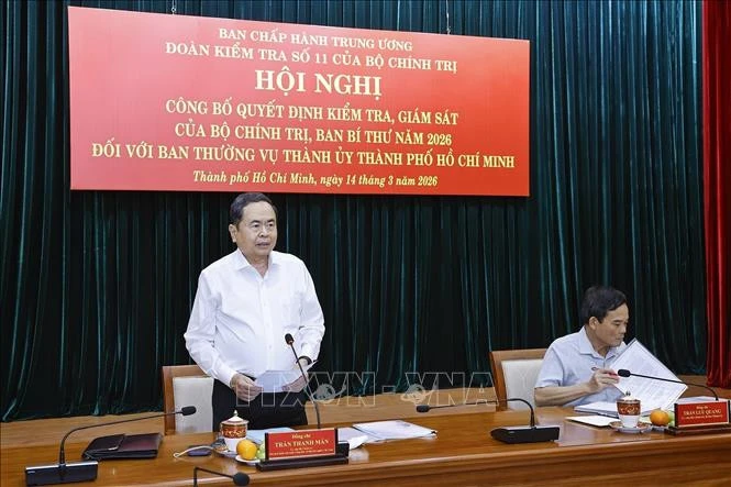 Công bố quyết định kiểm tra, giám sát đối với Ban thường vụ Thành ủy TPHCM Công bố quyết định kiểm tra, giám sát đối với Ban thường vụ Thành ủy TPHCM