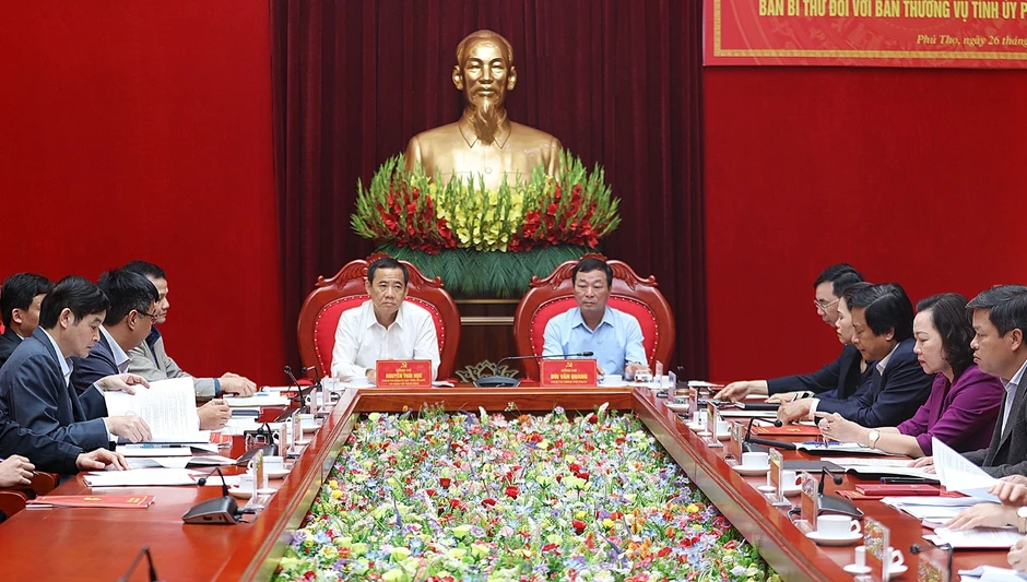Công bố quyết định kiểm tra, giám sát với Ban Thường vụ Tỉnh ủy Phú Thọ Công bố quyết định kiểm tra, giám sát với Ban Thường vụ Tỉnh ủy Phú Thọ