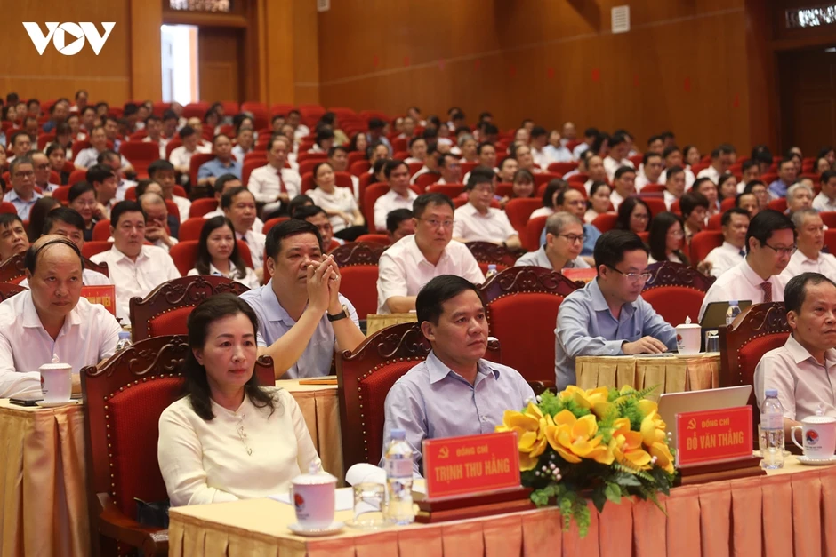Công bố quyết định thành lập Đảng bộ HĐND tỉnh Cao Bằng Công bố quyết định thành lập Đảng bộ HĐND tỉnh Cao Bằng