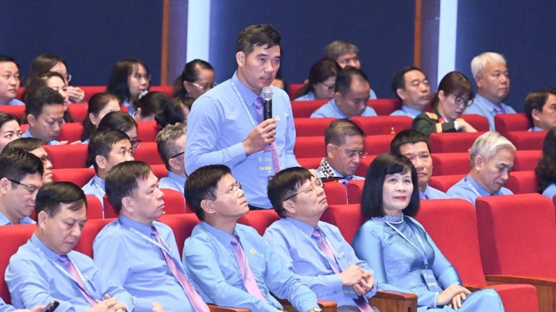 Công đoàn Việt Nam đồng hành với Chính phủ nâng cao năng suất lao động, thực hiện mục tiêu tăng trưởng hai con số