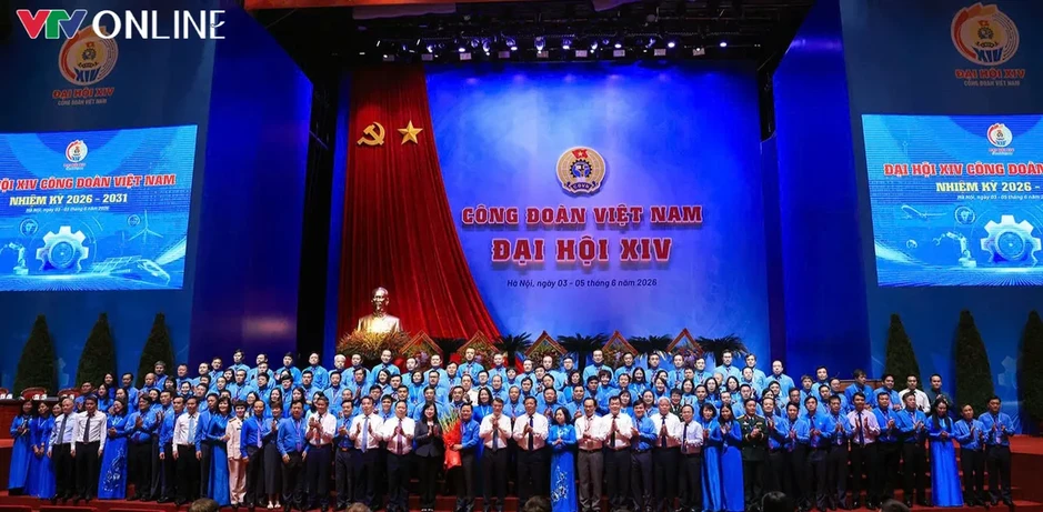 Công đoàn Việt Nam nêu cao tinh thần đoàn kết, đổi mới, sáng tạo, đưa Nghị quyết Đại hội vào cuộc sống Công đoàn Việt Nam nêu cao tinh thần đoàn kết, đổi mới, sáng tạo, đưa Nghị quyết Đại hội vào cuộc sống