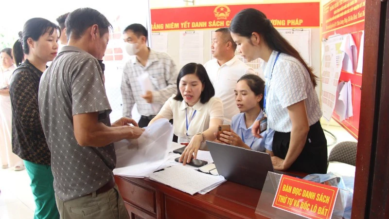 Công khai, minh bạch, tạo đồng thuận cao khi bốc thăm đất tái định cư
