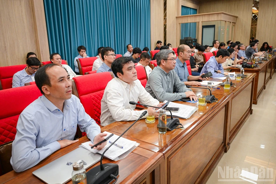 Công nghệ lượng tử – xu hướng quốc tế, cơ hội và yêu cầu đặt ra cho Việt Nam Công nghệ lượng tử – xu hướng quốc tế, cơ hội và yêu cầu đặt ra cho Việt Nam