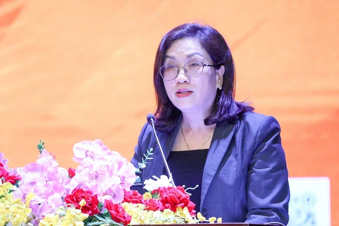 Công tác chính trị, tư tưởng phải chủ động "đi trước, mở đường" Công tác chính trị, tư tưởng phải chủ động "đi trước, mở đường"