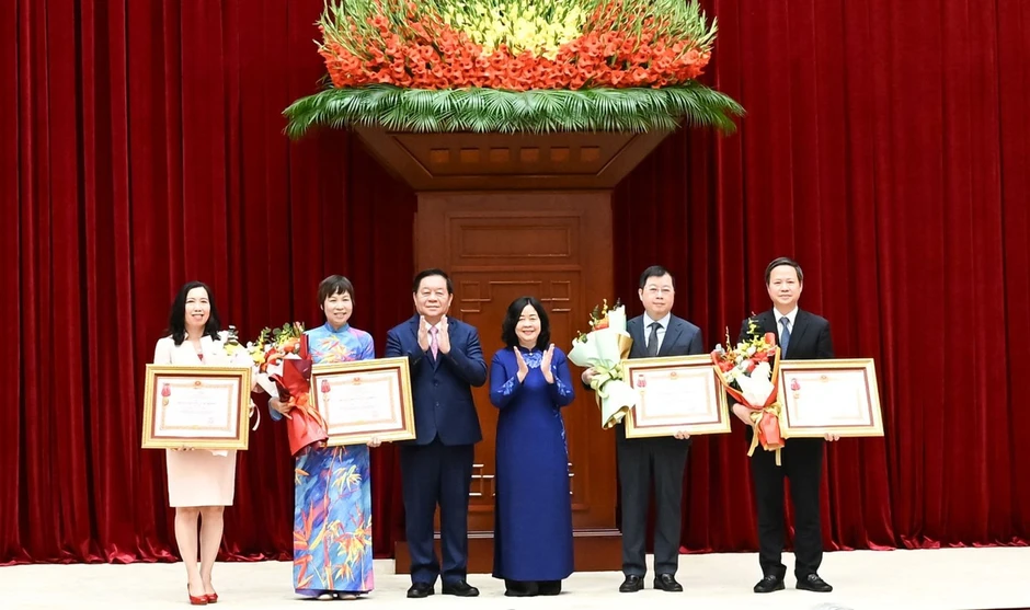 Công tác nhân sự Đại hội XIV được đổi mới về quy trình, cách làm Công tác nhân sự Đại hội XIV được đổi mới về quy trình, cách làm