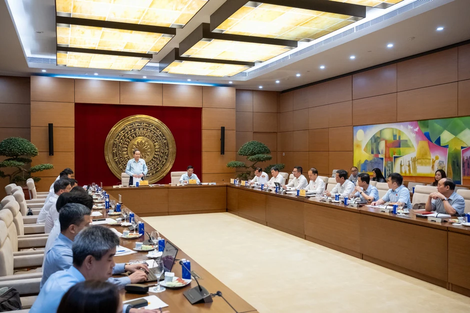 Công tác quốc phòng, an ninh và đối ngoại của Quốc hội cần tạo nhiều điểm nhấn trong nhiệm kỳ mới Công tác quốc phòng, an ninh và đối ngoại của Quốc hội cần tạo nhiều điểm nhấn trong nhiệm kỳ mới