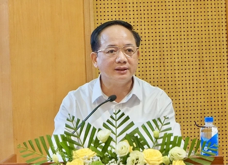 Công tác Tuyên giáo và Dân vận: Chuyển từ quản lý thông tin sang quản trị niềm tin Công tác Tuyên giáo và Dân vận: Chuyển từ quản lý thông tin sang quản trị niềm tin