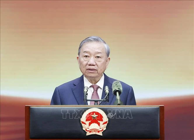 Cụ thể hóa tư duy, nhận thức mới của Đảng về an ninh và bảo vệ an ninh Cụ thể hóa tư duy, nhận thức mới của Đảng về an ninh và bảo vệ an ninh