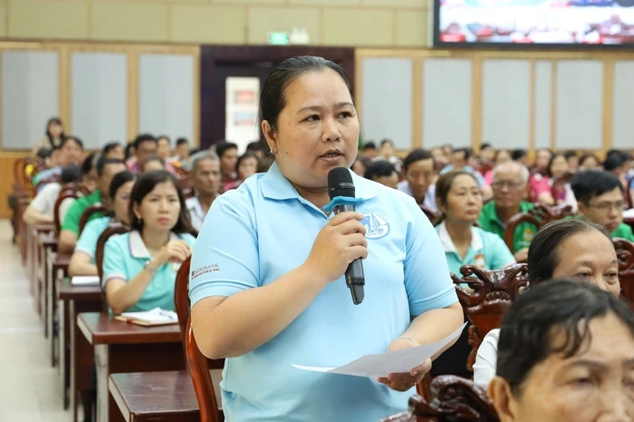 Cử tri 7 xã phía Tây TPHCM nêu nhiều vấn đề dân sinh “nóng”