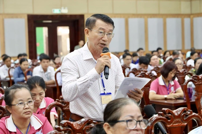 Cử tri 7 xã phía Tây TPHCM nêu nhiều vấn đề dân sinh “nóng”
