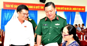 Cử tri đề nghị kết nối hạ tầng, phát triển bền vững du lịch biển