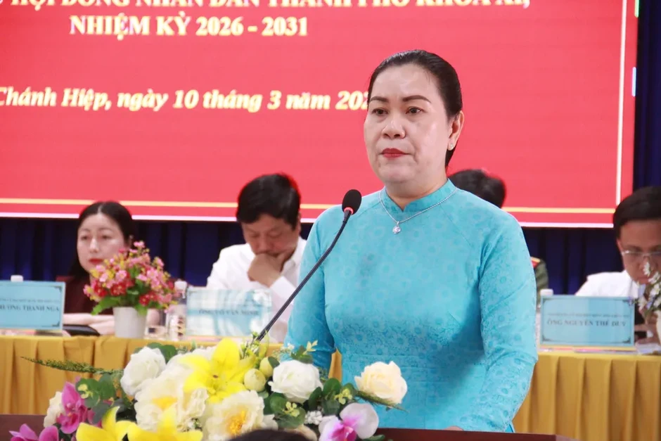 Cử tri đề nghị xử lý nghiêm người thông tin sai sự thật trên mạng xã hội Cử tri đề nghị xử lý nghiêm người thông tin sai sự thật trên mạng xã hội
