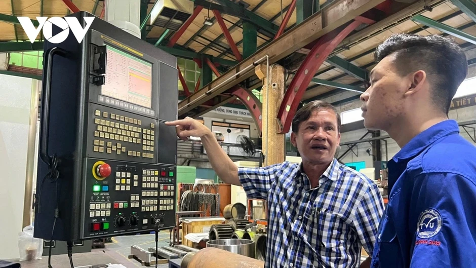 Cử tri doanh nghiệp chờ “làn gió mới” từ những kiến nghị của Đại biểu trúng cử Cử tri doanh nghiệp chờ “làn gió mới” từ những kiến nghị của Đại biểu trúng cử