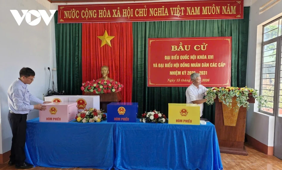 Cử tri Gia Lai cân nhắc kỹ lượng, lựa chọn đại biểu có tâm, có tầm Cử tri Gia Lai cân nhắc kỹ lượng, lựa chọn đại biểu có tâm, có tầm